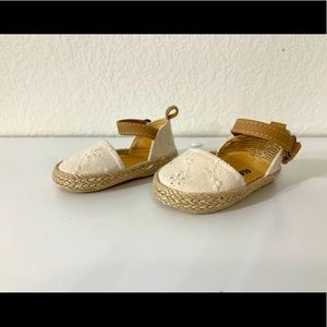 Old Navy Baby Girls 0-3 MONTHS